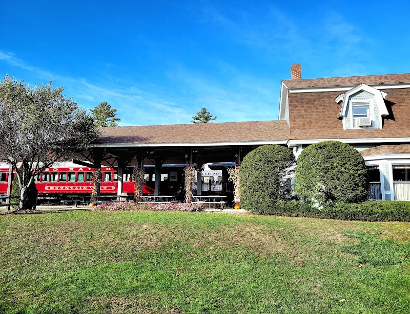 Granite State Railway - Granite State Railway 64 Railroad St, Lincoln, NH 03251, USA