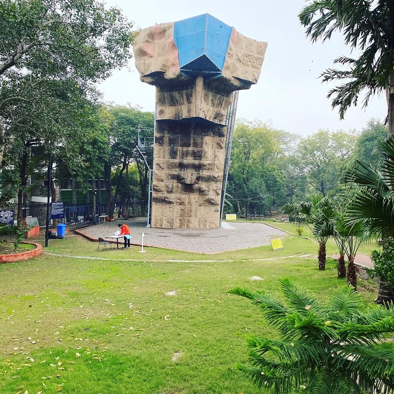 Indian Mountaineering Foundation - Indian Mountaineering Foundation H5J6+WWJ, 6, Benito Juarez Marg, South Campus, South Moti Bagh, New Delhi, Delhi 110021, India