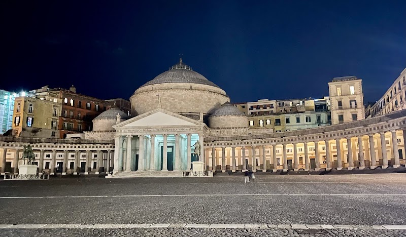 Piazza del Plebiscito - Piazza del Plebiscito, 80132 Naples, Metropolitan City of Naples, Italy