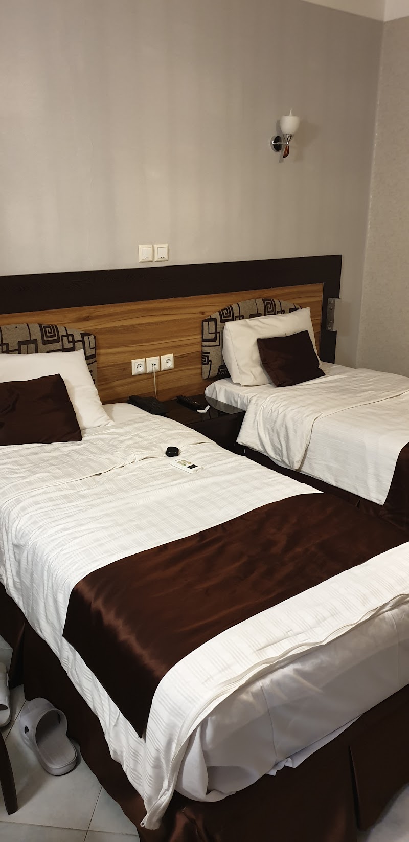 Jahangardi hotel - Jahangardi hotel, Zanjan Province, Zanjan, Khorramshahr Blvd, MG4C+J22, Iran