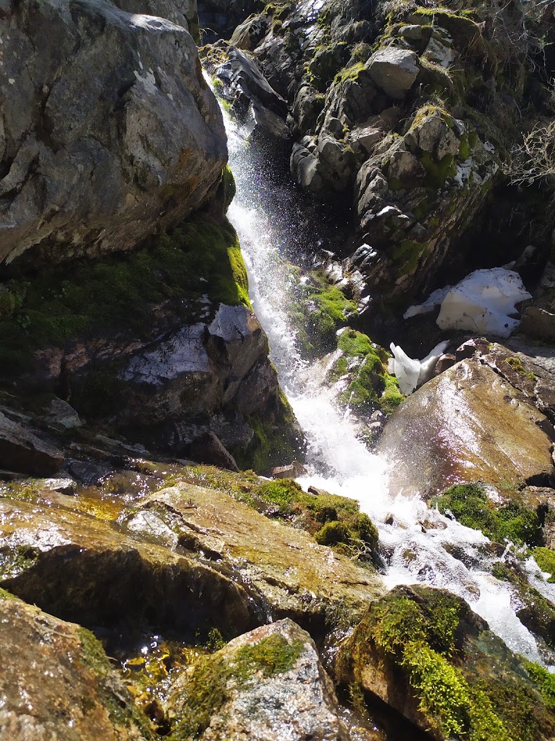 Gorelnik waterfall - Gorelnik waterfall, 43C3+FCX, Almaty, Kazakhstan