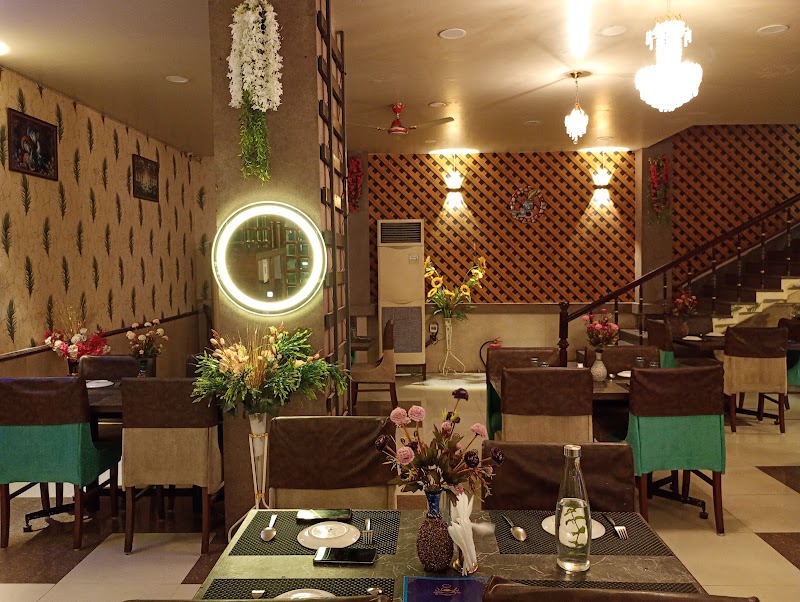 Tandoori Nights Vns Restaurant & Banquet - Tandoori Nights Vns Restaurant & Banquet, In Hotel Padmini International, Sigra - Mahmoorganj Rd, Near Padmini Hotel, Mahmoorganj, Varanasi, Uttar Pradesh 221010, India