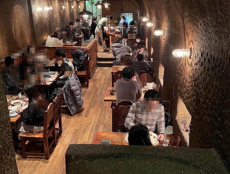Coffee Hall Kugutsusou - Coffee Hall Kugutsusou, Japan, 〒180-0004 Tokyo, Musashino, Kichijōji Honchō, 1-chōme−7−７ 島田ビル B1階