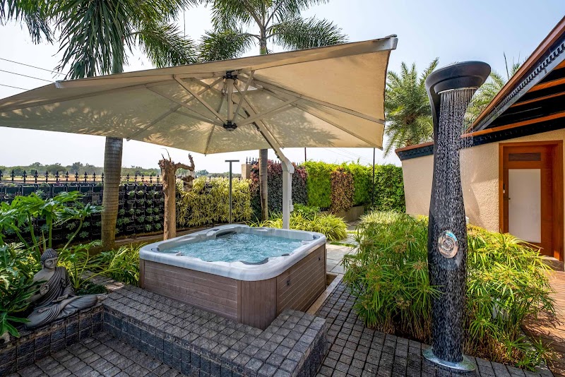 StayVista at Ivory & Stone - StayVista at Ivory & Stone, House No 10, Besides Gangapur Canal, Road, Gangapur, Girnare, Govardhan, Maharashtra 422222, India