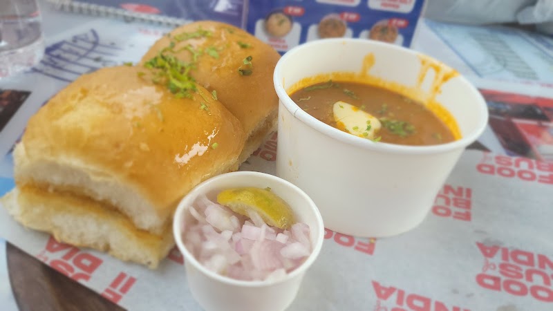 Food Bus of India - Food Bus of India Gate no 4, metro station, South Extension, 2, New Delhi, Delhi 110049, India