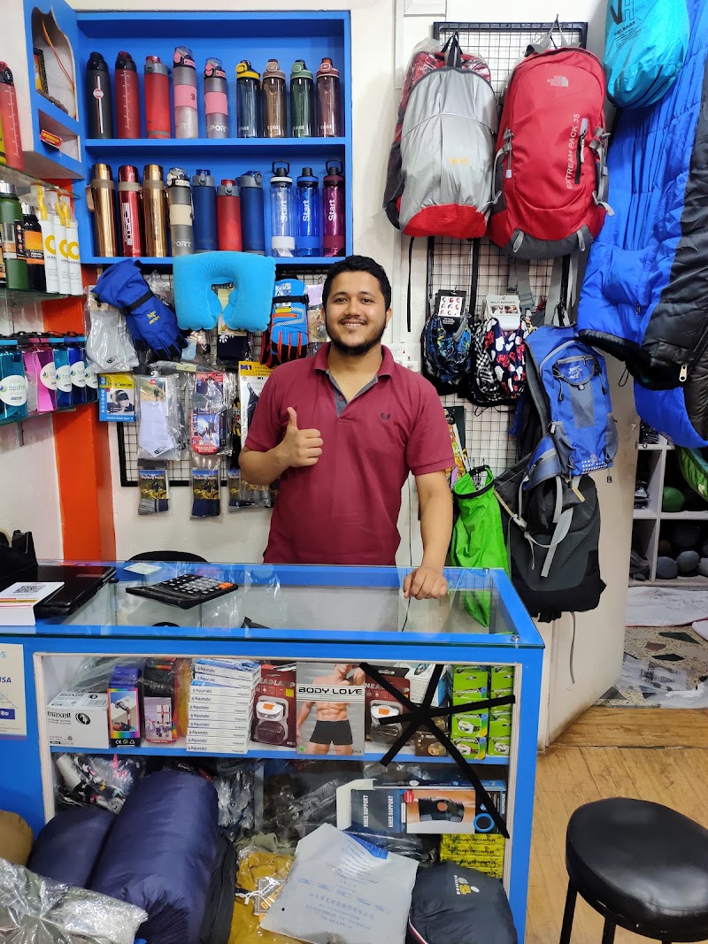 Peakmandu outdoor - Kalapatthar - Peakmandu outdoor - Kalapatthar Saat Ghumti Marg, Kathmandu 44600, Nepal