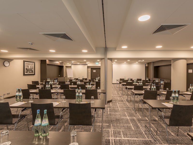 Hilton Garden Inn Frankfurt City Centre - Hilton Garden Inn Frankfurt City Centre, Weserstraße 43, 60329 Frankfurt am Main-Innenstadt I, Germany