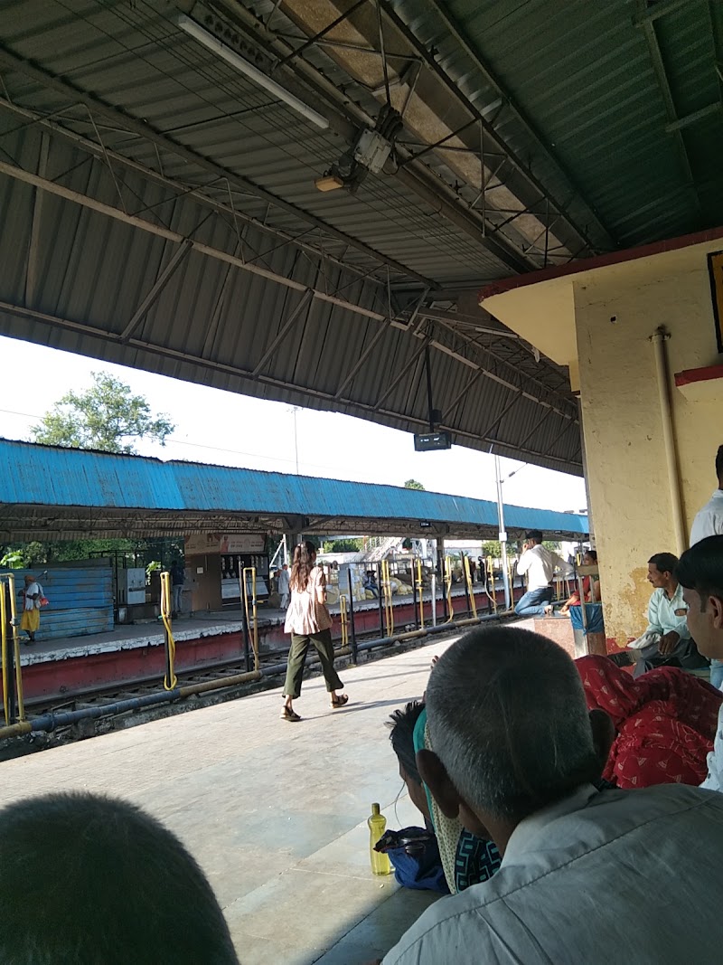 Gwalior Junction Platform Footover Bridge - Gwalior Junction Platform Footover Bridge, 658M+V57, Railway Colony, LNUP E, LNUPE Campus, Thatipur, Gwalior, Madhya Pradesh 474002, India