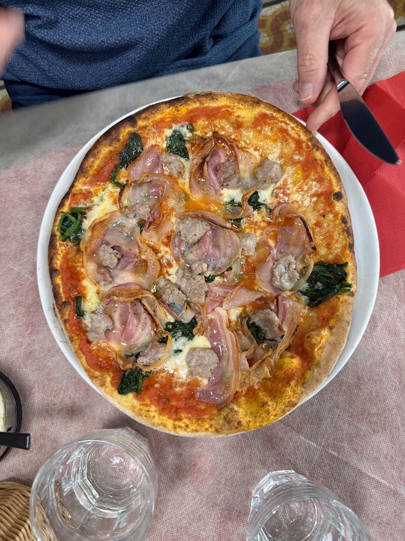 Restaurant-Pizzeria Lugano - Restaurant-Pizzeria Lugano, Via Como, 26, 22017 Menaggio CO, Italy