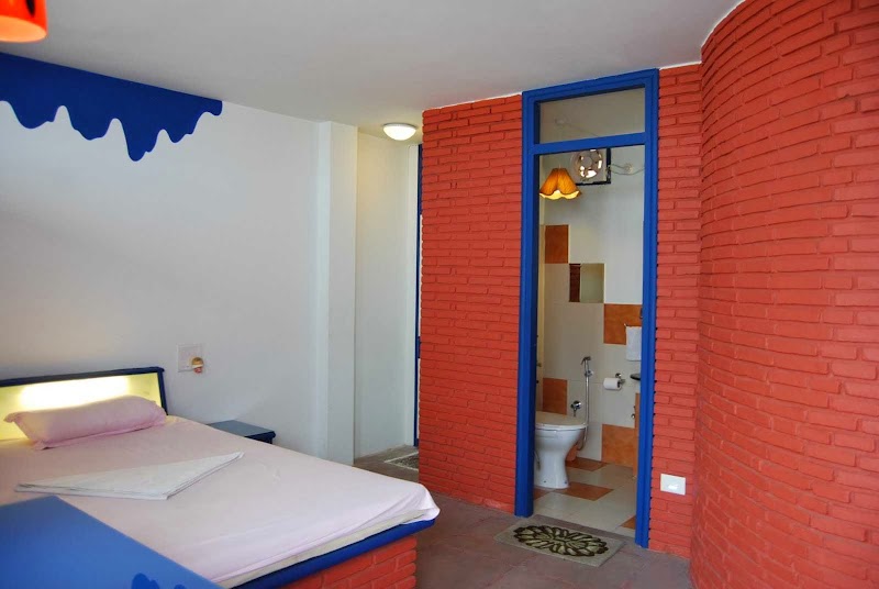 RAHUL GUEST HOUSE - RAHUL GUEST HOUSE N.1/15-D-10-, Gangotri Vihar Colony, Near Ravidas Park, Nagwa Lanka, Varanasi, Uttar Pradesh 221005, India