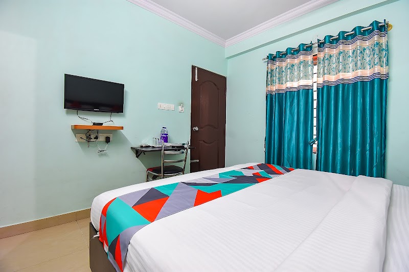 FabExpress Ivory Pearl - Hotel in BTM Layout, Bangalore - FabExpress Ivory Pearl - Hotel in BTM Layout, Bangalore, 15-13/1, 1st Main Rd, Old Madiwala, 1st Stage, BTM 1st Stage, Bengaluru, Karnataka 560068, India
