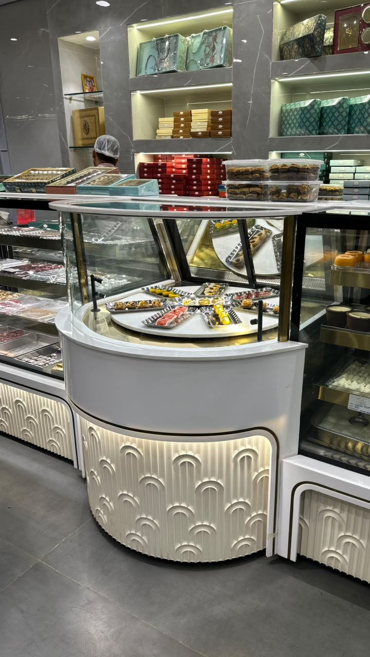 New Delhi Sweets Gold - New Delhi Sweets Gold, Old, Vidhan Sabha Rd, Saddu, Raipur, Chhattisgarh 492001, India