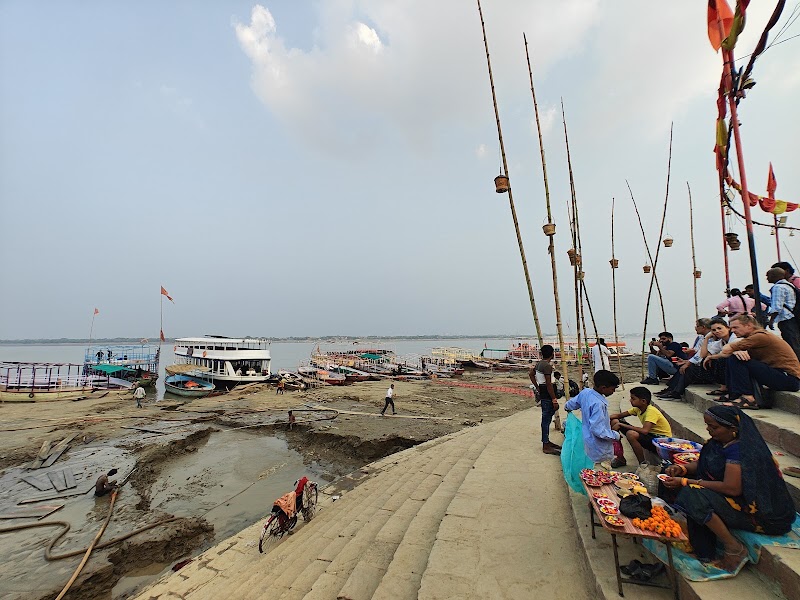 Stay in Banarasiya - Stay in Banarasiya Chetganj Rd, Habibpura, Ramakanth Nagar, Chetganj, Varanasi, Uttar Pradesh 221005, India
