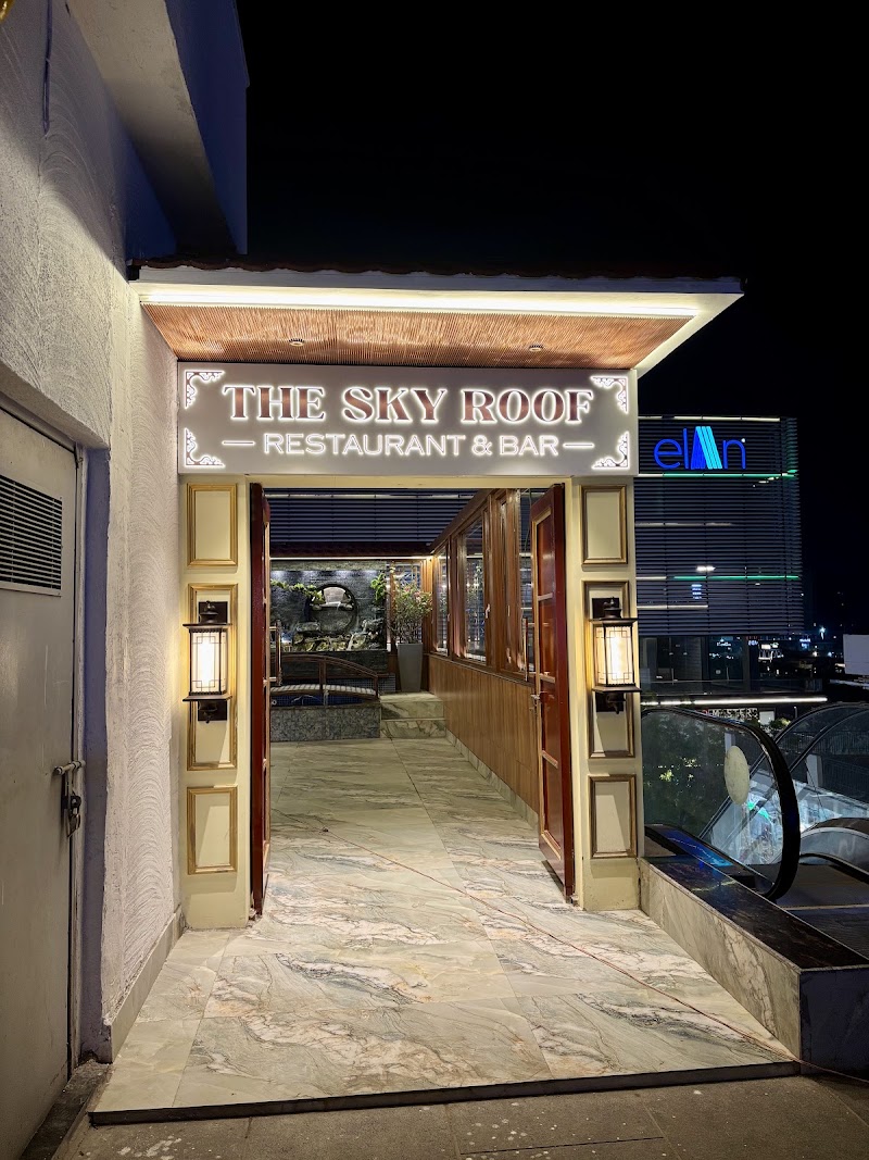 The Sky Roof - The Sky Roof reach 3 road, Gurugram, Haryana 122101, India