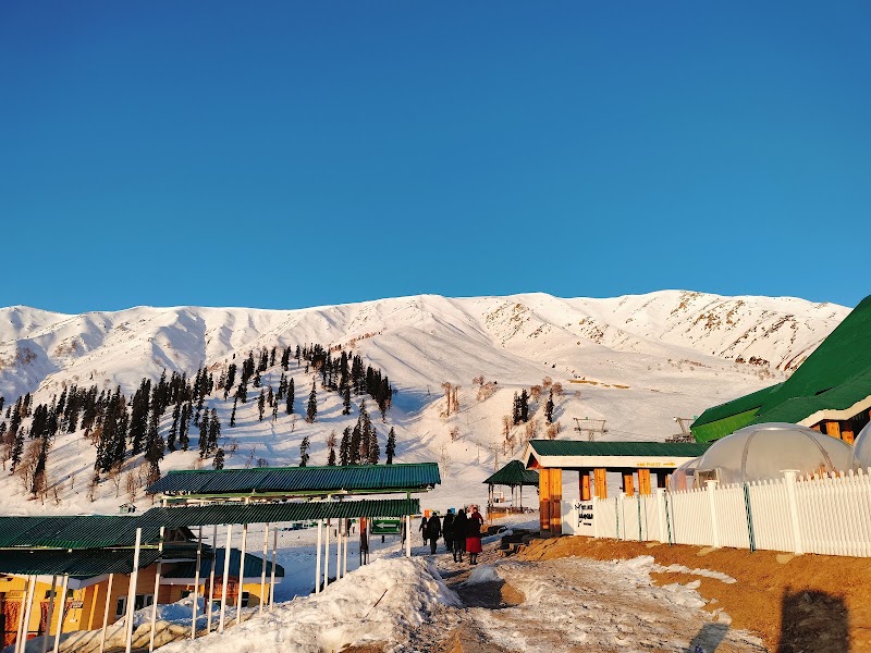 Gulmarg Gondola - Gulmarg Gondola Alambal Road, Gulmarg, Forest Block, 193403