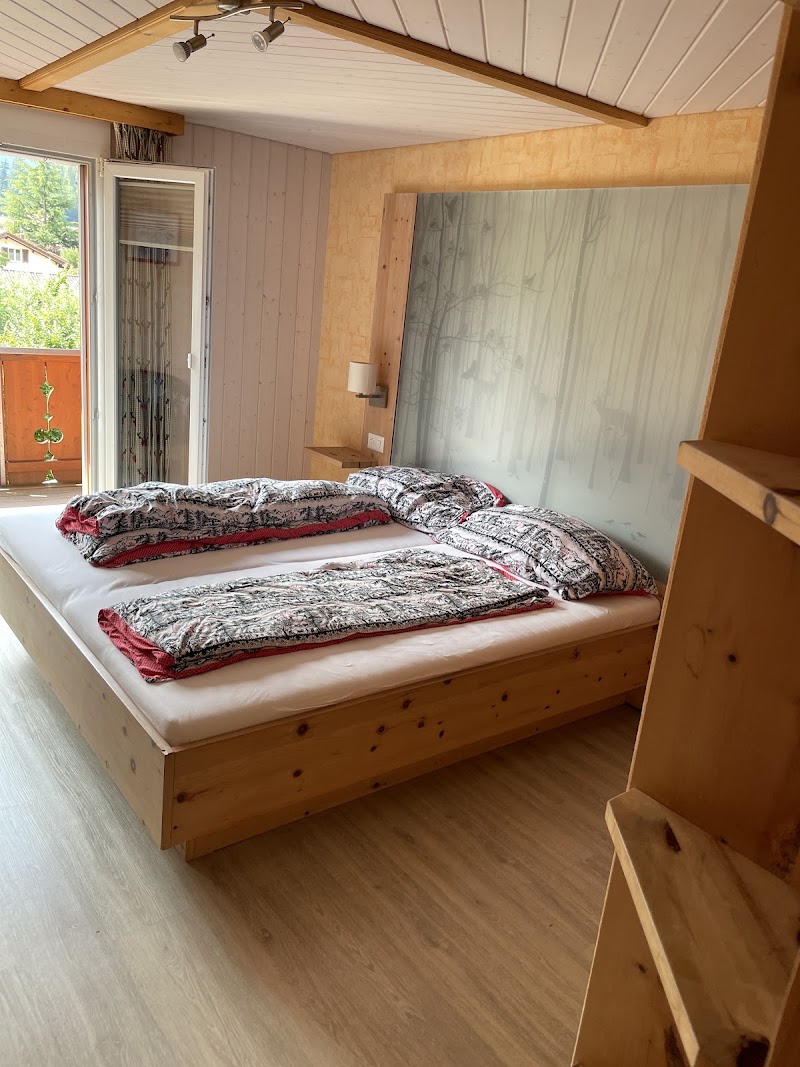 Jani's Holiday Apartment - Jani's Holiday Apartment Klostergässli 29, 3800 Matten bei Interlaken, Switzerland