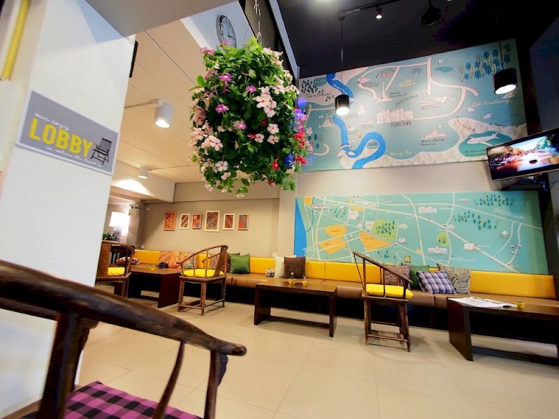 S1 Hostel - S1 Hostel 35/1 Soi Ngamdoplee, Rama 4 Road, Thungmahamek Khwaeng Thung Maha Mek, Khet Sathon, Krung Thep Maha Nakhon 10120, Thailand