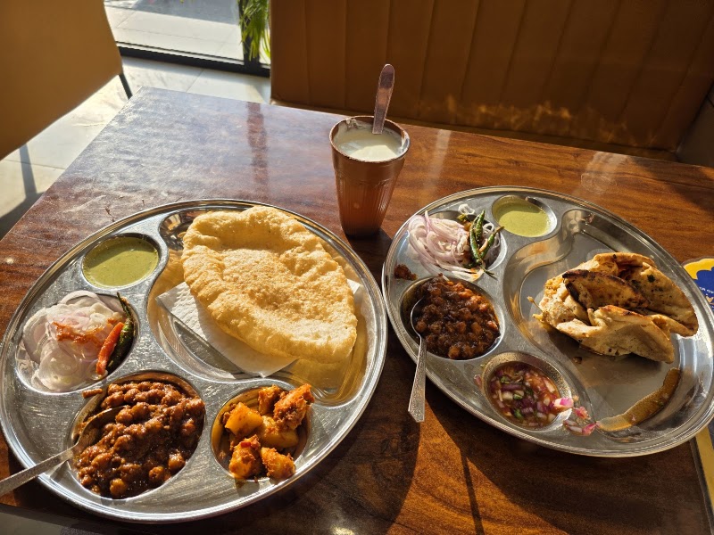 New Delhi Riyasat - New Delhi Riyasat, sagoo chowk, 1523, DMC Rd, New Prem Nagar, Prem Nagar, Ludhiana, Punjab 141001, India