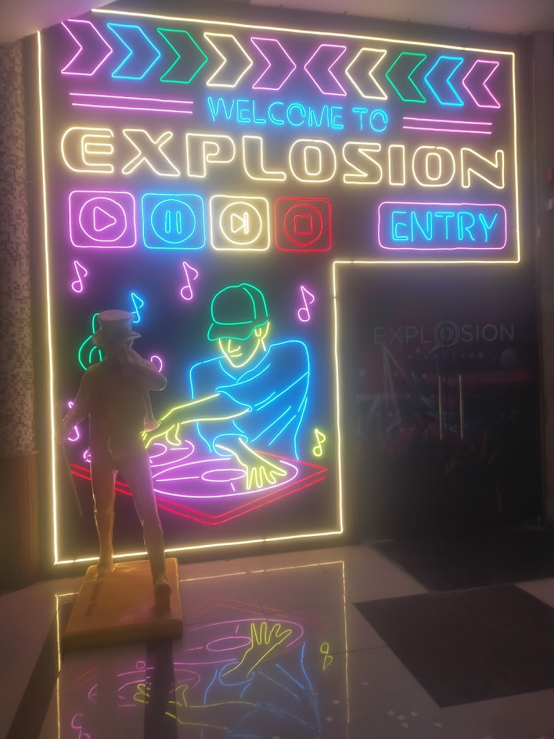 Explosion NightClub - Explosion NightClub Ground Floor, Piccadily Multiplex, Mall Rd, Siyal, Manali, Himachal Pradesh 175131, India
