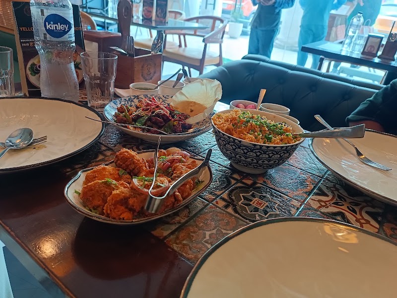 Sandoz Restaurant - L Block, CP - Sandoz Restaurant - L Block, CP L-9, Connaught Cir, Block L, Connaught Place, New Delhi, Delhi 110001, India