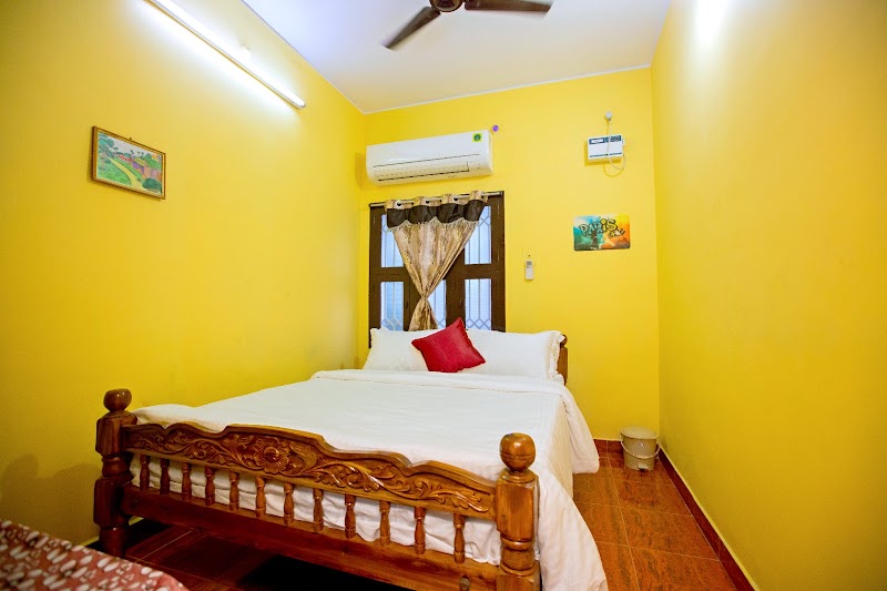 Corner Stays Near White Town - Corner Stays Near White Town 40, Perumal Koil St, near First Cry Shop, Viratipatu, Heritage Town, Puducherry, 605001, India