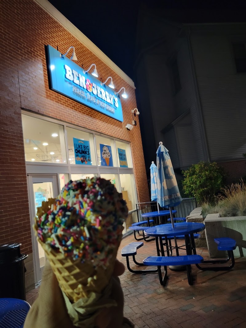 Ben & Jerry’s - Ben & Jerry’s 1 Freeport Village Station Suite 300 S, Freeport, ME 04032, USA