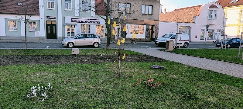 Parkoviště Náměstí T. G. Masaryka - Parkoviště Náměstí T. G. Masaryka, 534 01 Holice-Holice v Čechách, Czechia