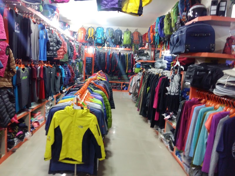 Variety Trekking House - Variety Trekking House center point, lakeside, Lakeside Rd, Pokhara 33700, Nepal
