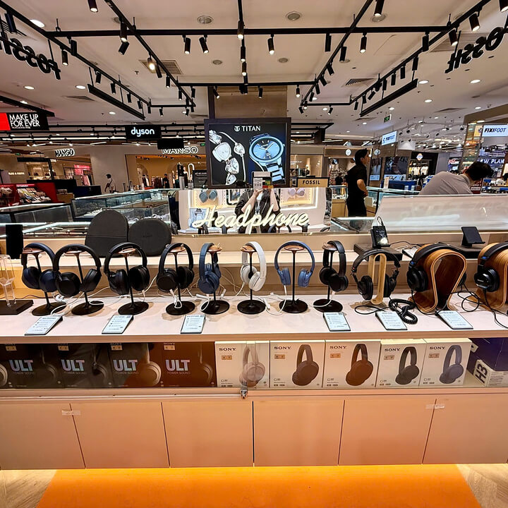 Sony Store Vincom Đồng Khởi - Sony Store Vincom Đồng Khởi, Tầng B1, Vincom Center, Đồng Khởi/45A Lý Tự Trọng, Sài Gòn, Hồ Chí Minh 70000, Vietnam