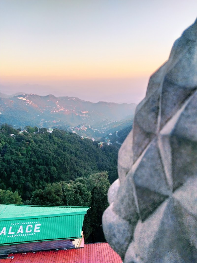 Himalaya Gun Hill Point Restaurent - Himalaya Gun Hill Point Restaurent F35F+QW3, Gunhill Rd, The Mall Road, Mussoorie, Uttarakhand 248179, India