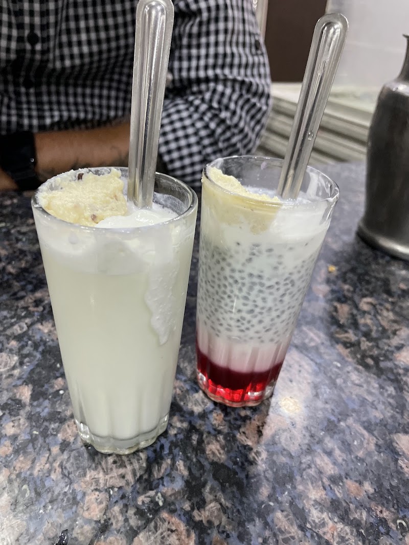 Farasha Cafe And Bakery - Farasha Cafe And Bakery, 9F6F+GP3, Charminar Rd, opposite Charminar, Charminar, Ghansi Bazaar, Hyderabad, Telangana 500002, India