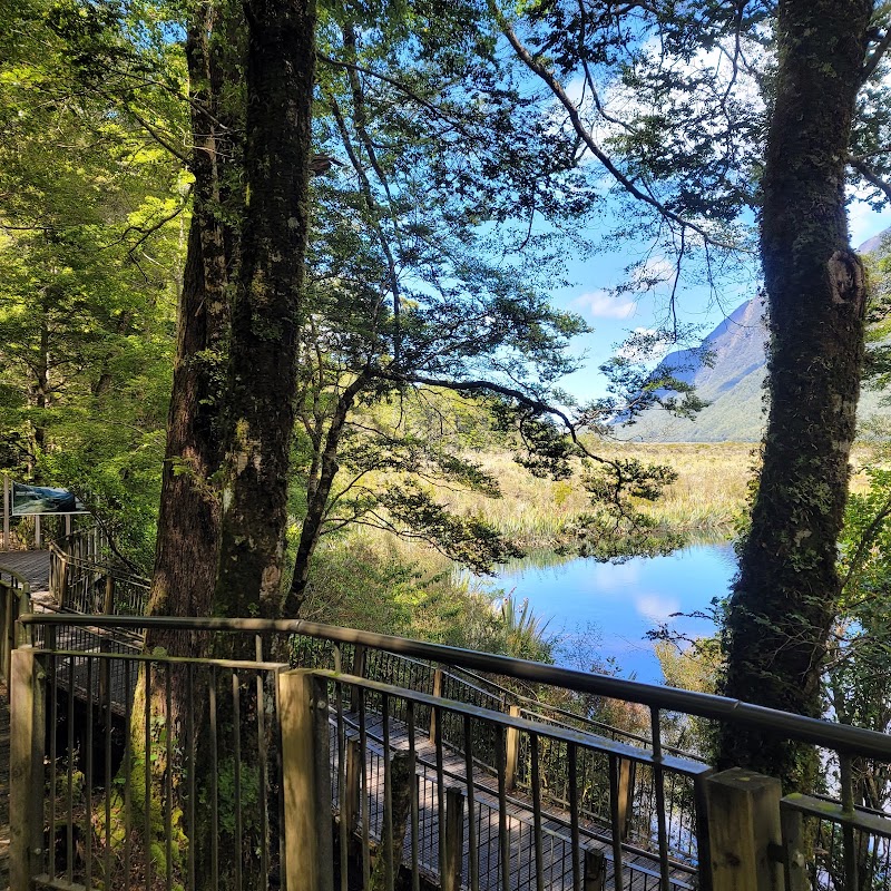 Mirror Lakes - Mirror Lakes, Southland Region 9679, New Zealand