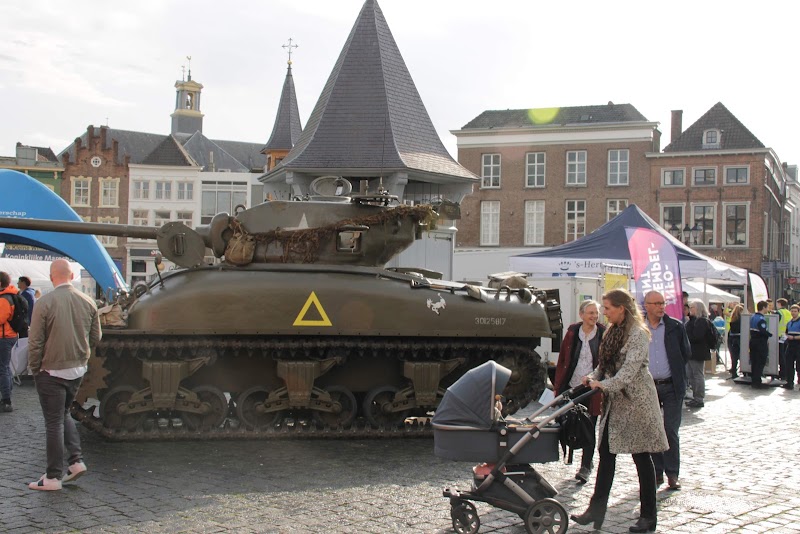 VVV 's-Hertogenbosch - VVV 's-Hertogenbosch, Markt 77, 5211 JX 's-Hertogenbosch, Netherlands