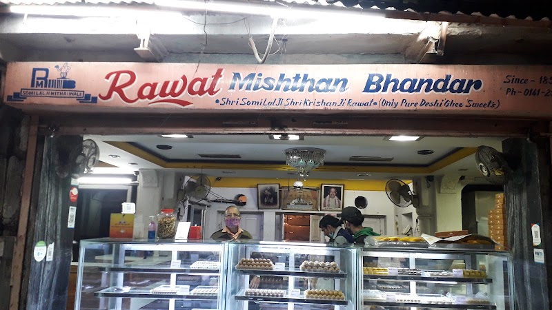 Somilal's Rawat Misthan Bhandar - Somilal's Rawat Misthan Bhandar Sonthali walo ki gali chaura rasta chaura rasta, Johri Bazar, Bapu Bazar, Biseswarji, Jaipur, Rajasthan 302003, India
