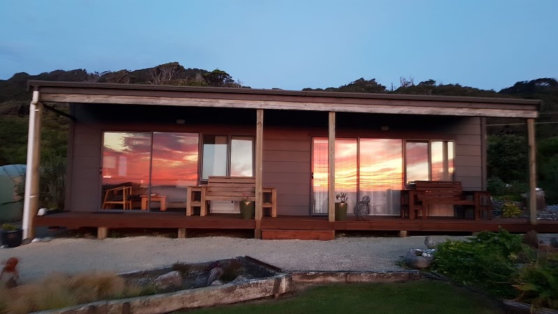 Breakers Boutique Accommodation