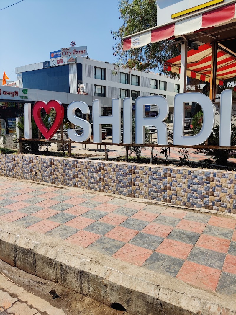 "I LOVE SHIRDI" - "I LOVE SHIRDI", QF8G+G4, Sai Nagar, Shirdi, Maharashtra 423109, India