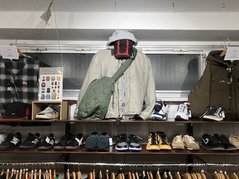 TreFac Style Style Koenji 2 - TreFac Style Style Koenji 2 4-chōme-5-5 Kōenjiminami, Suginami City, Tokyo 166-0003, Japan