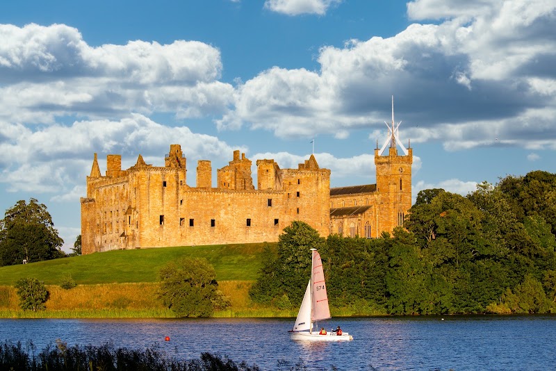 Linlithgow Palace - Linlithgow Palace, Kirkgate, Linlithgow EH49 7AL, UK