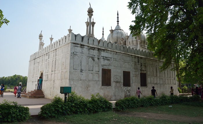 Mumtaz Mahal - Mumtaz Mahal Red Fort, M63V+R93, Old Delhi, Lal Qila, Chandni Chowk, New Delhi, Delhi, 110006, India