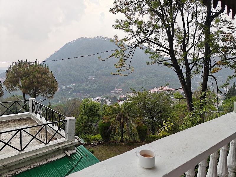 Whistling Thrush Cottage - Whistling Thrush Cottage 9GGM+RX8, Bhowali - Bhimtal Rd, Bhowali Range, Sukha, Uttarakhand 263132, India