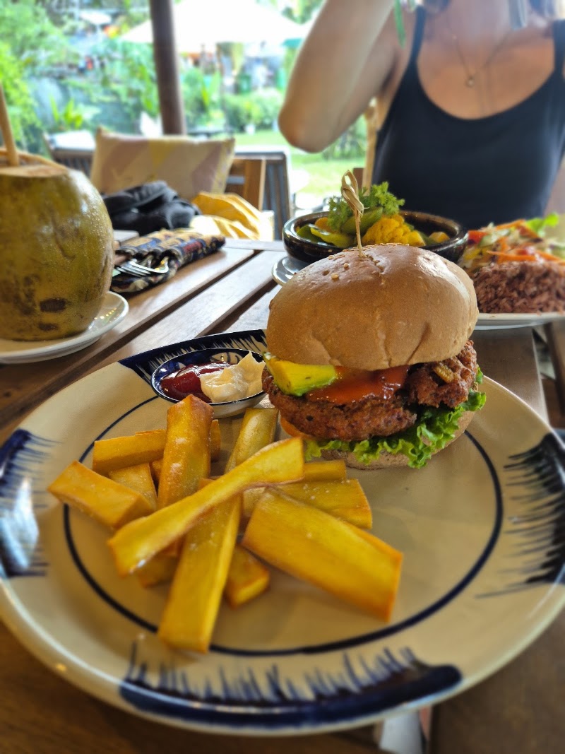 The Fisherman Garden Vegan Restaurant & Cafe - The Fisherman Garden Vegan Restaurant & Cafe An Bang Beach, Cẩm An, Hội An, Quảng Nam, Vietnam
