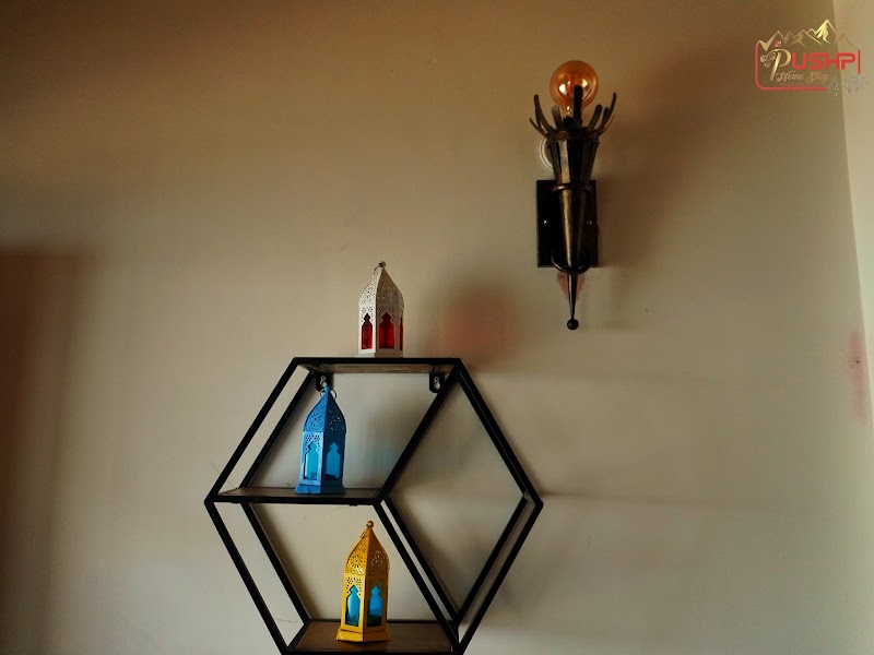 Pushp Homestay - Pushp Homestay, Camels Back Rd, The Mall Road, Mussoorie, Uttarakhand 248179, India