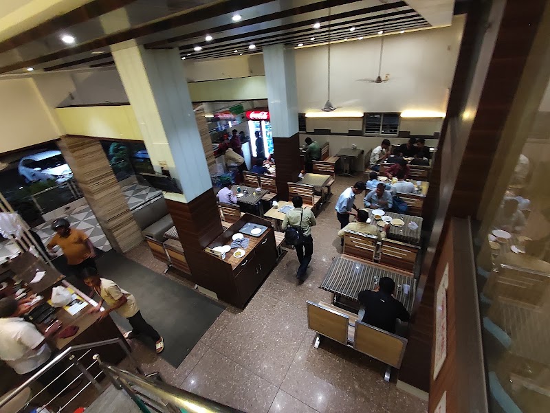 Hotel Paradise - Hotel Paradise, Simit Shopping Centre Silvassa - Vapi Rd, National Highway 8, Via Char Rasta Rd, Ajit Nagar, Phase 2, GIDC, Vapi, Gujarat 396195, India
