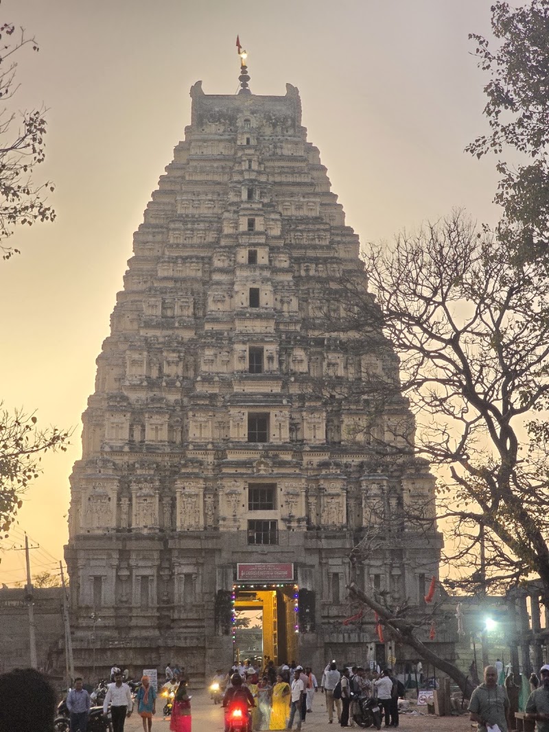 Hemant Heritage - Hemant Heritage Commercial Street, Hampi, Malpangudi, Karnataka 583239, India