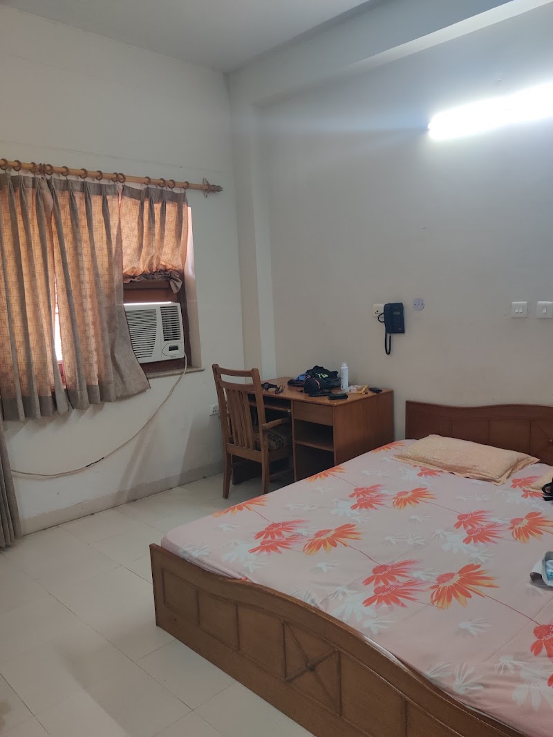Central Government Holiday Home - Central Government Holiday Home, Sector 15, Sector 14, Kar Kunj Chauraha, Avas Vikas Colony, Sikandra, Agra, Uttar Pradesh 282007, India
