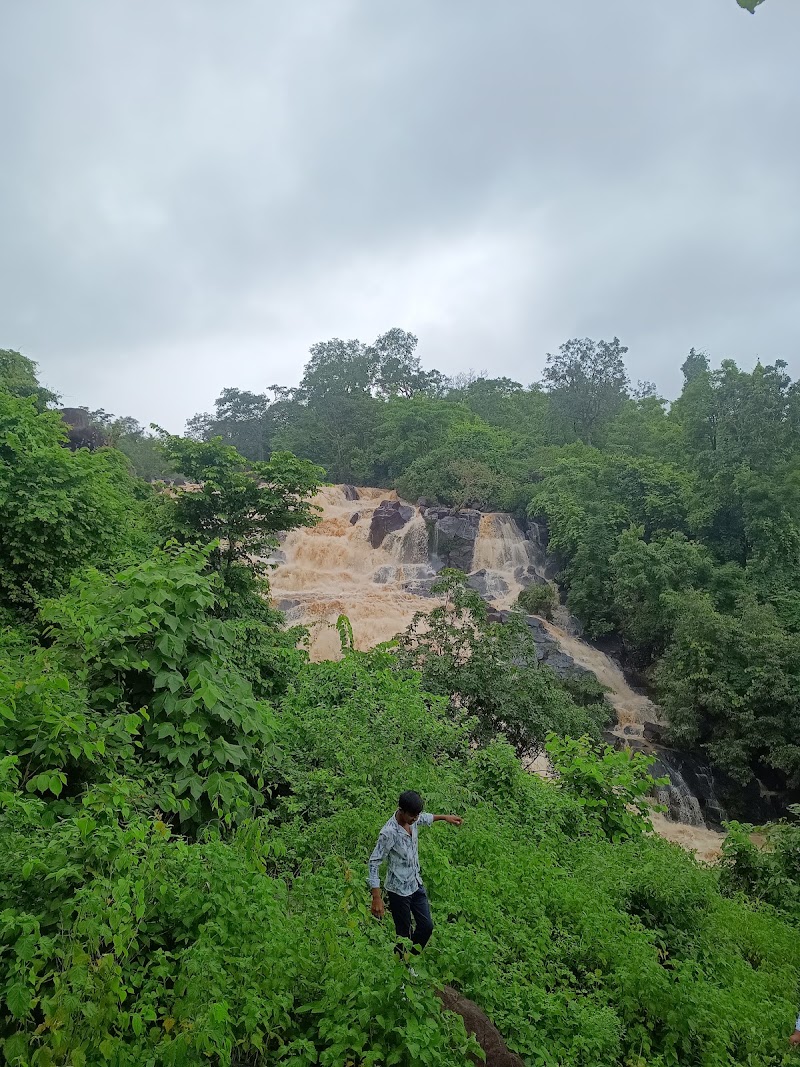 Honed Waterfall - Honed Waterfall, Unnamed Road, Chhattisgarh 494331, India