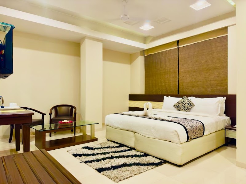 Hotel Shree Narayana - Hotel Shree Narayana No.2-B, Hotel St, opp. ICICI Bank, Udaipole, Ganesh Ghati, Udaipur, Rajasthan 313001, India