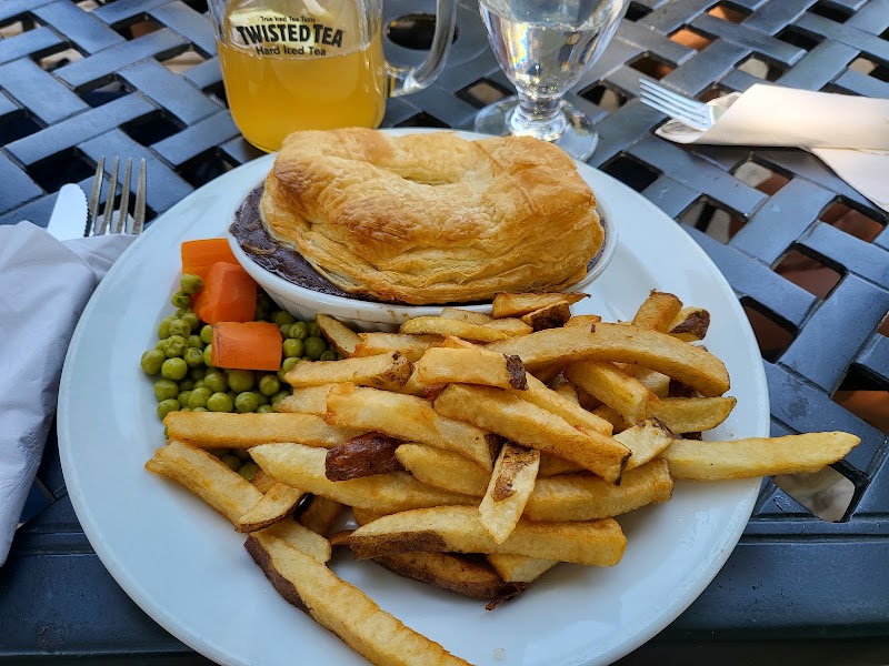 The Olde Angel Inn - The Olde Angel Inn 224 Regent St, Niagara-on-the-Lake, ON L0S 1J0, Canada