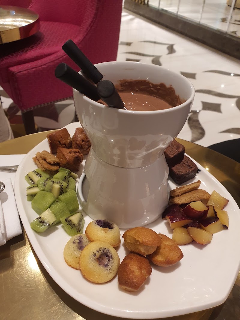 Fabelle - The Chocolate Boutique - Fabelle - The Chocolate Boutique Survey No, 83/1, ITC Kohenur, Hyderabad Knowledge City, Plot No.5, Silpa Gram Craft Village, Madhapur, Hyderabad, Telangana 500032, India