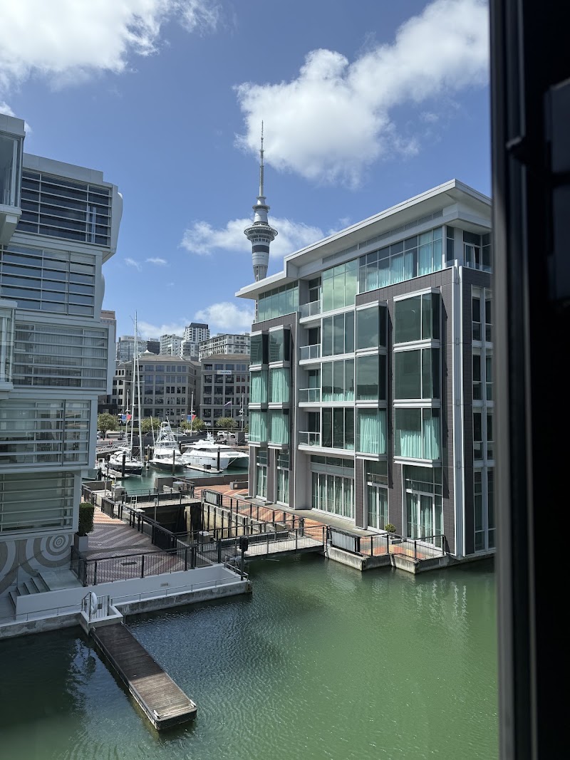 Quinovic Viaduct - Property Management